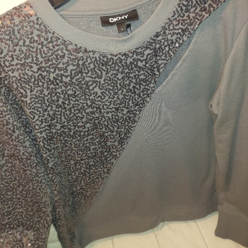 DKNY designer sequin embellished keyhole sweatshirt top - Picture 6 of 6